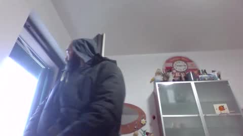 Andre online show from February 4, 8:09 am