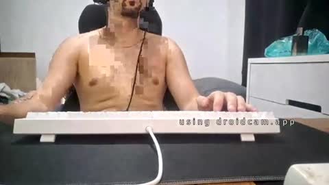 Snapshot of andrecrazybrasil chatting on July 5, 11:23 pm andrecrazybrasil online show from July 5, 11:23 pm