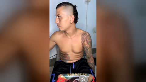 andreexcobar38 online show from May 31, 10:33 pm