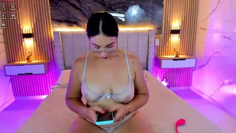Snapshot of andreina26_ chatting on May 5, 10:18 pm Andreina Fierro Ig Andreinafierro26 online show from May 5, 10:18 pm