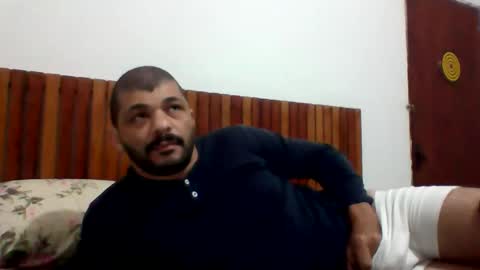 Snapshot of andreloko123 chatting on September 28, 3:12 am andreloko123 online show from September 28, 3:12 am