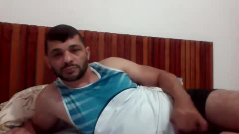 Snapshot of andreloko123 chatting on November 18, 10:47 pm andreloko123 online show from November 18, 10:47 pm