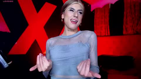 Snapshot of andres992563 chatting on May 1, 1:59 pm Alann online show from May 1, 1:59 pm