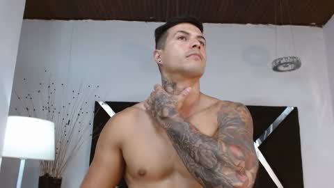 insta andres clark  online show from February 14, 8:48 pm