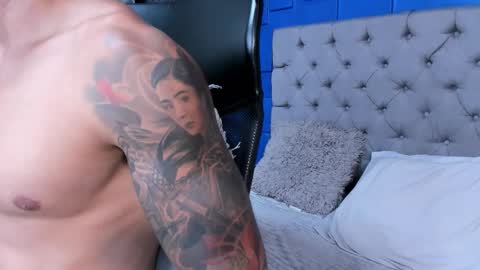 insta andres clark  online show from November 11, 5:57 pm