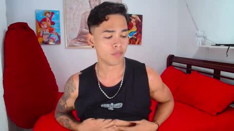 Snapshot of andres_santos777 chatting on January 10, 5:26 am andres_santos777 online show from January 10, 5:26 am