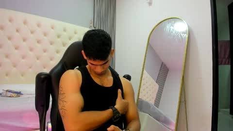 andres_stud online show from April 1, 4:24 am