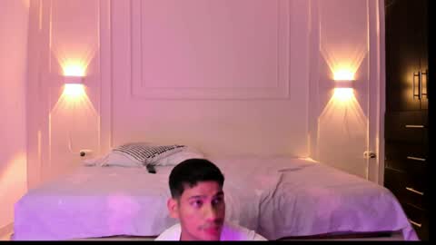 Snapshot of andres_stud chatting on July 1, 3:19 am andres_stud online show from July 1, 3:19 am