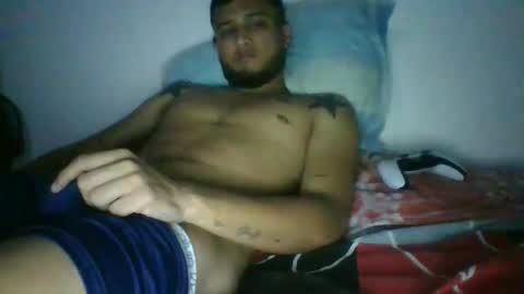 andres_xtz online show from December 19, 3:02 am
