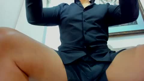 Snapshot of andrescockthick25cm chatting on July 25, 7:39 am Sir BBC online show from July 25, 7:39 am
