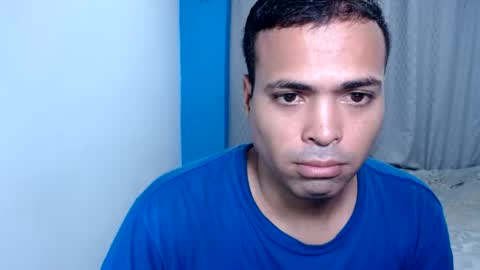 Snapshot of andresfern chatting on August 1, 11:47 pm ANDRES online show from August 1, 11:47 pm