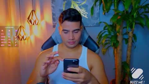 Snapshot of andresfiit chatting on October 9, 2:53 am Andres online show from October 9, 2:53 am