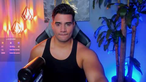Snapshot of andresfiit chatting on October 24, 3:03 am Andres online show from October 24, 3:03 am