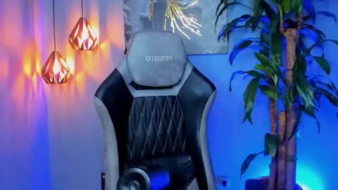 Snapshot of andresfiit chatting on November 14, 1:48 am Andres online show from November 14, 1:48 am