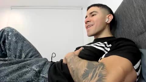 onlyfanscallmegotter online show from November 25, 4:23 am