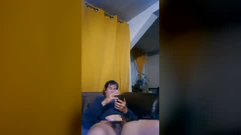 Snapshot of andresnunes chatting on May 13, 4:43 am andresnunes online show from May 13, 4:43 am