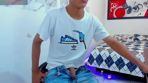 Andres Dean online show from December 3, 10:29 pm