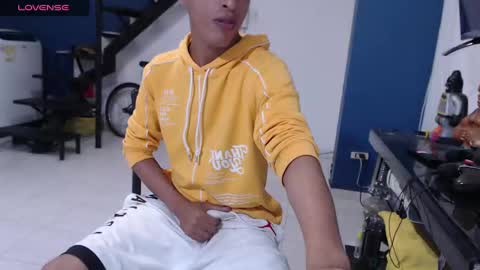 Andres Dean online show from December 9, 11:13 pm