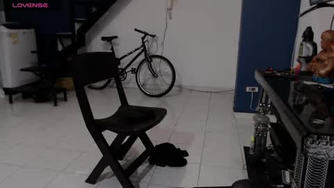 Andres Dean online show from December 15, 10:15 pm