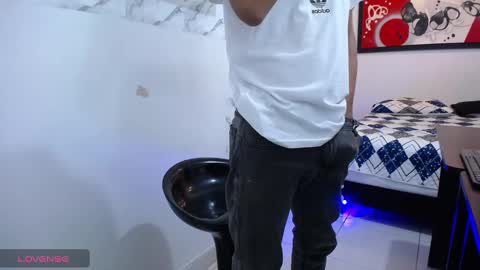 Andres Dean online show from December 18, 8:14 pm