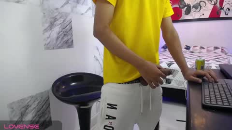 Andres Dean online show from January 17, 9:50 pm