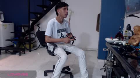 Andres Dean online show from September 27, 4:50 am