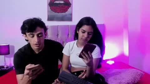 andretiiandcamila online show from October 4, 5:00 pm