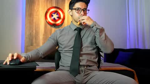 Andrew online show from December 5, 5:37 am