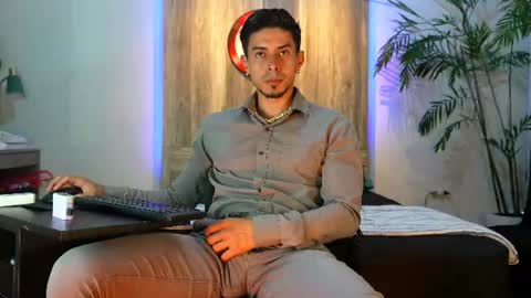 Andrew online show from August 1, 6:34 am