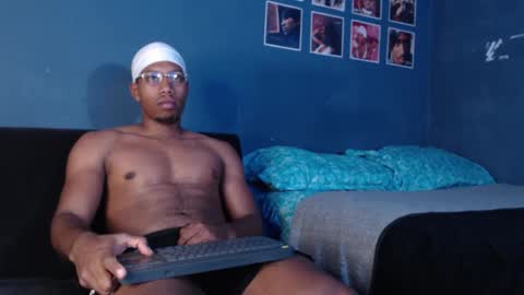 Andrew online show from January 25, 4:02 am