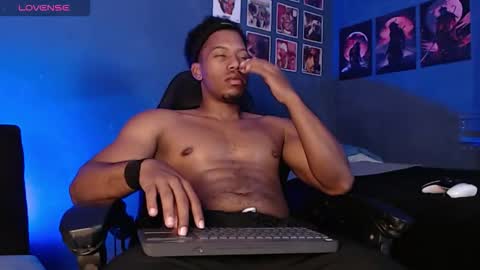 Andrew online show from December 17, 11:11 pm