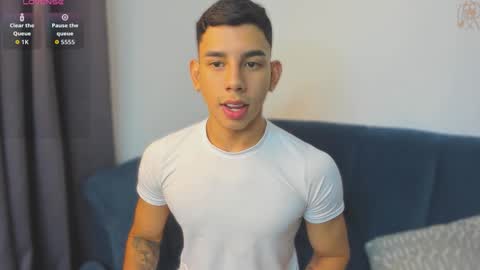 Andrew M. online show from March 27, 11:04 pm