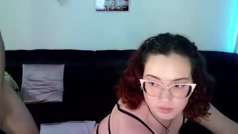 Snapshot of andrewanndcherry chatting on January 12, 3:39 am Andrew and Cherry online show from January 12, 3:39 am