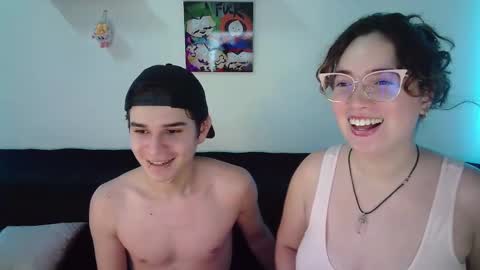 Snapshot of andrewanndcherry chatting on January 23, 12:35 am Andrew and Cherry online show from January 23, 12:35 am