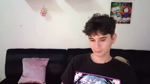 Snapshot of andrewanndcherry chatting on February 21, 11:43 pm Andrew and Cherry online show from February 21, 11:43 pm