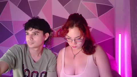 Snapshot of andrewanndcherry chatting on November 18, 10:47 pm Andrew and Cherry online show from November 18, 10:47 pm