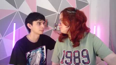 Snapshot of andrewanndcherry chatting on December 3, 12:18 am Andrew and Cherry online show from December 3, 12:18 am