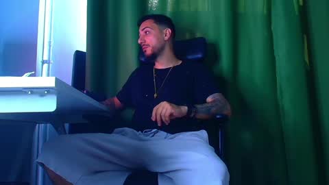 MasterRomania  online show from April 27, 5:49 am