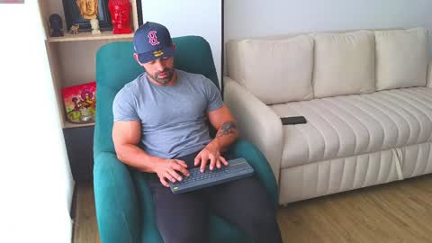 Andrew online show from January 28, 5:14 pm