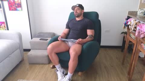 Andrew online show from January 9, 2:42 pm