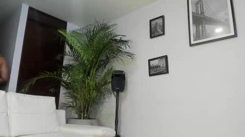 Andrew Johnson online show from February 8, 6:55 pm