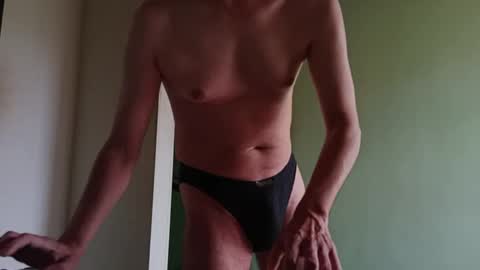 Snapshot of andrewmature chatting on January 14, 2:44 pm andrewmature online show from January 14, 2:44 pm