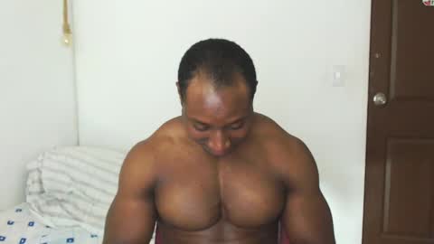 Snapshot of andrewoconnor__ chatting on December 28, 12:36 am Andrew Oconnor online show from December 28, 12:36 am