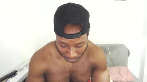 Snapshot of andrewoconnor__ chatting on November 27, 12:40 pm Andrew Oconnor online show from November 27, 12:40 pm