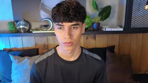 AndreWortix online show from April 19, 4:45 am