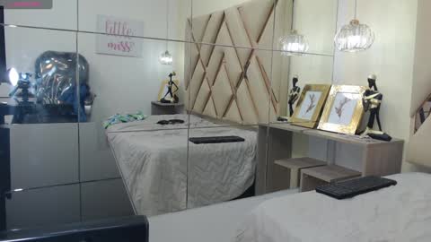 ANDREW online show from January 13, 5:12 pm