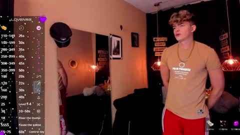      online show from April 11, 11:42 pm