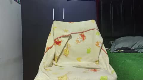 androd666 online show from June 14, 10:56 pm