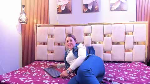Snapshot of andry_will chatting on June 5, 7:30 pm Andry online show from June 5, 7:30 pm