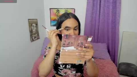 Snapshot of andrys_hot chatting on October 21, 3:51 am Andrys online show from October 21, 3:51 am